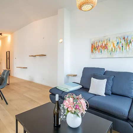 Quartier 6 - App 10 דירה